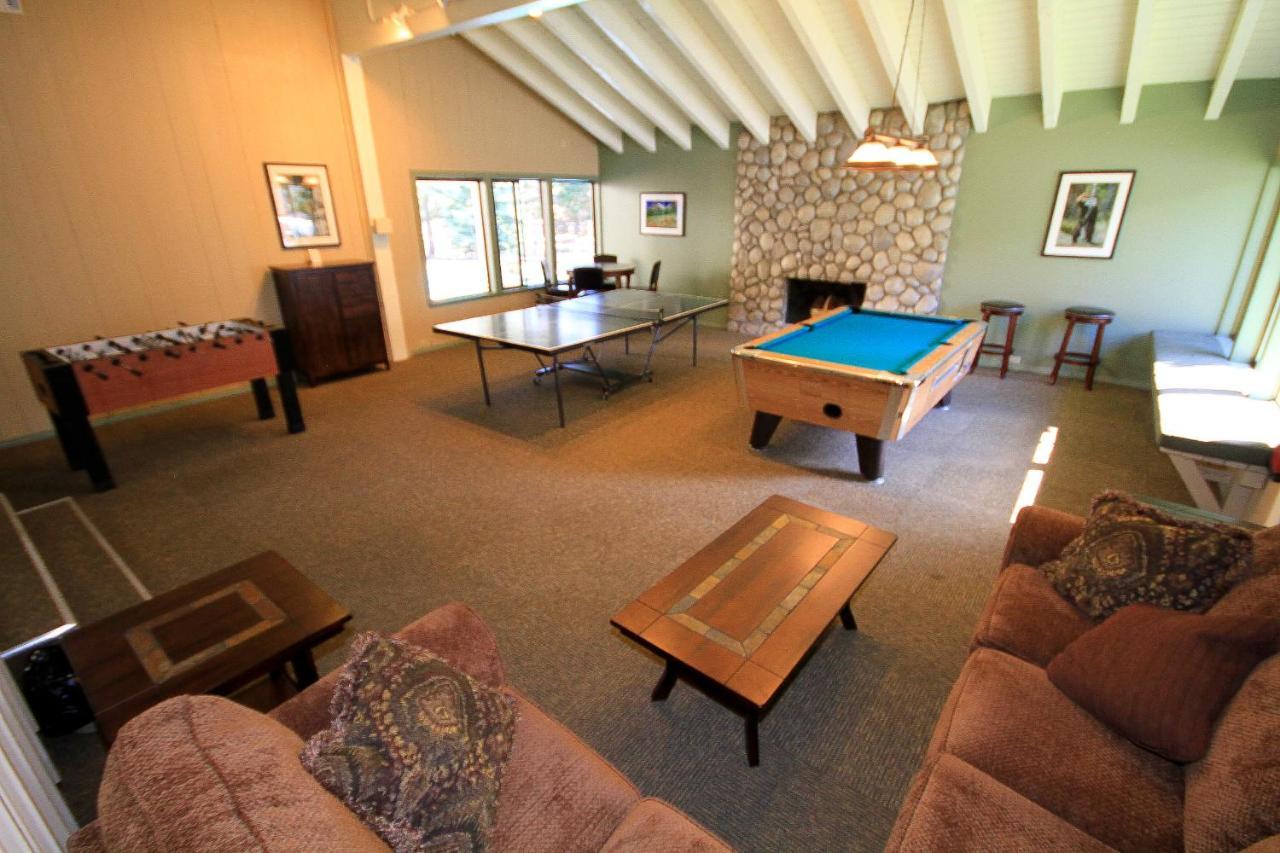 Discovery 4 #142, Loft Mammoth Lakes Exterior photo
