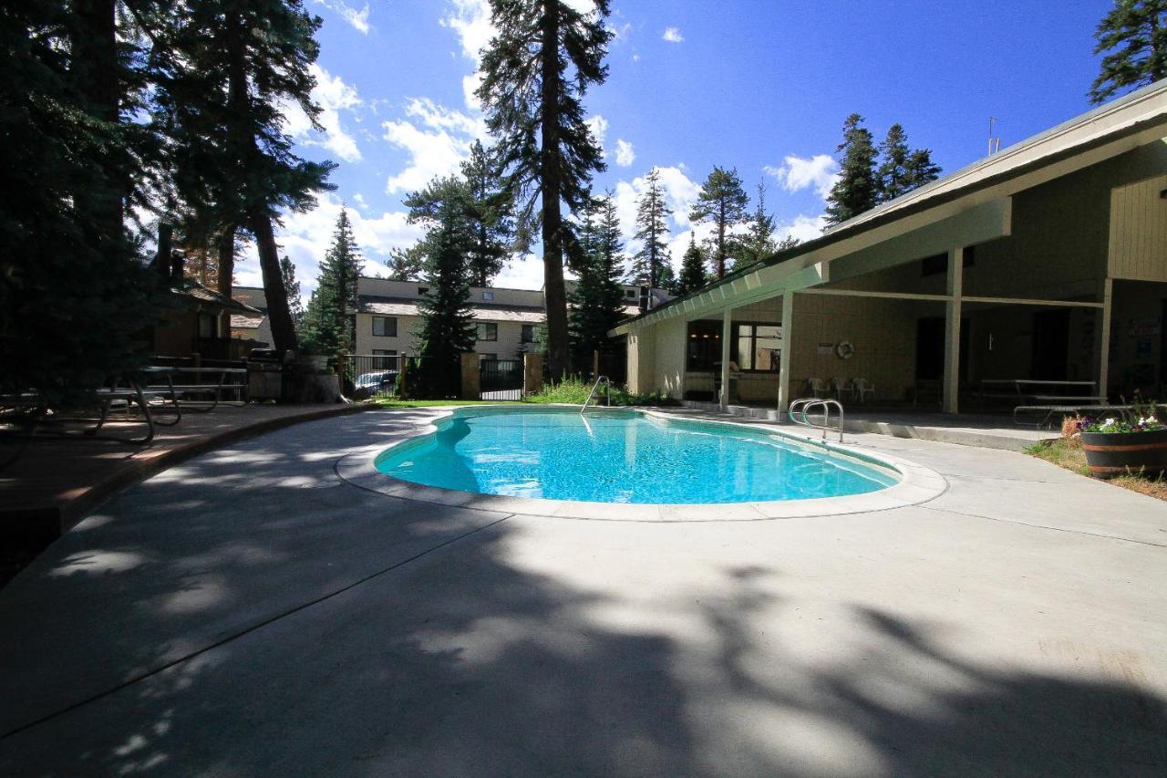 Discovery 4 #142, Loft Mammoth Lakes Exterior photo