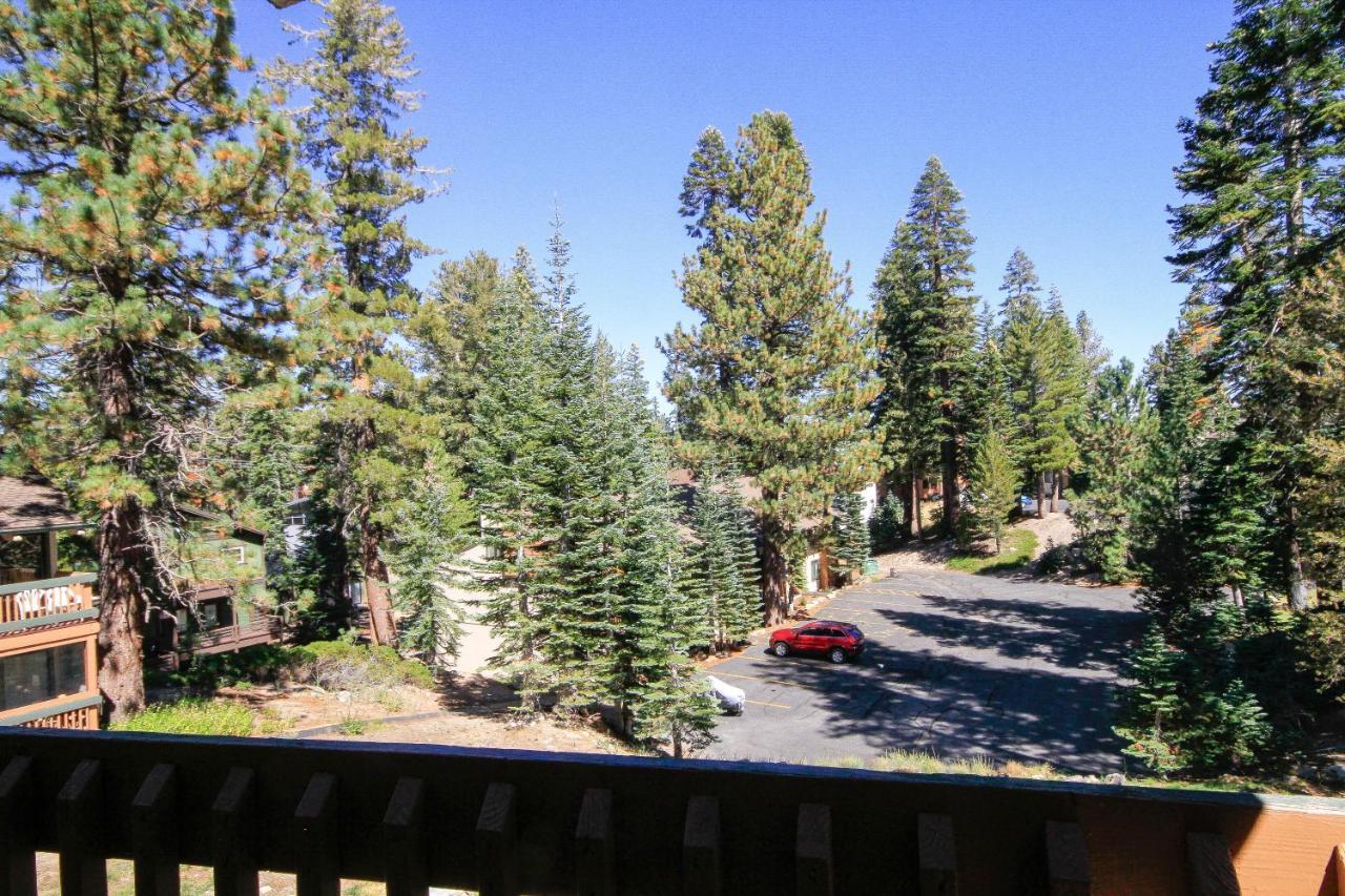 Discovery 4 #142, Loft Mammoth Lakes Exterior photo